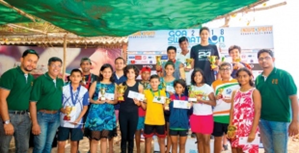 Thane swimmers dominate on final day