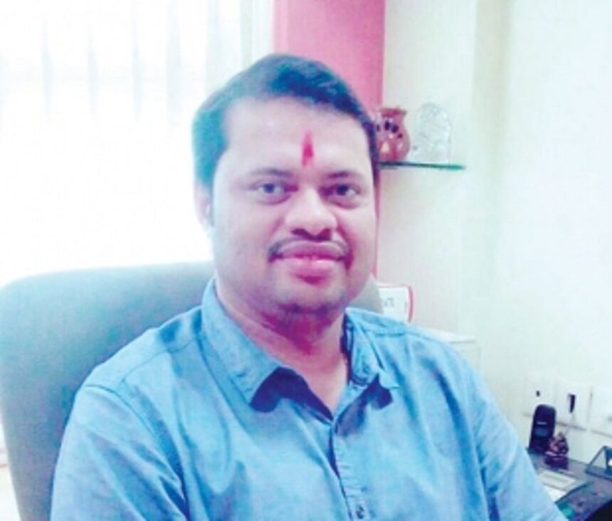 The Glamorous Banker