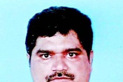 The dark side of the sun, sand and the sea