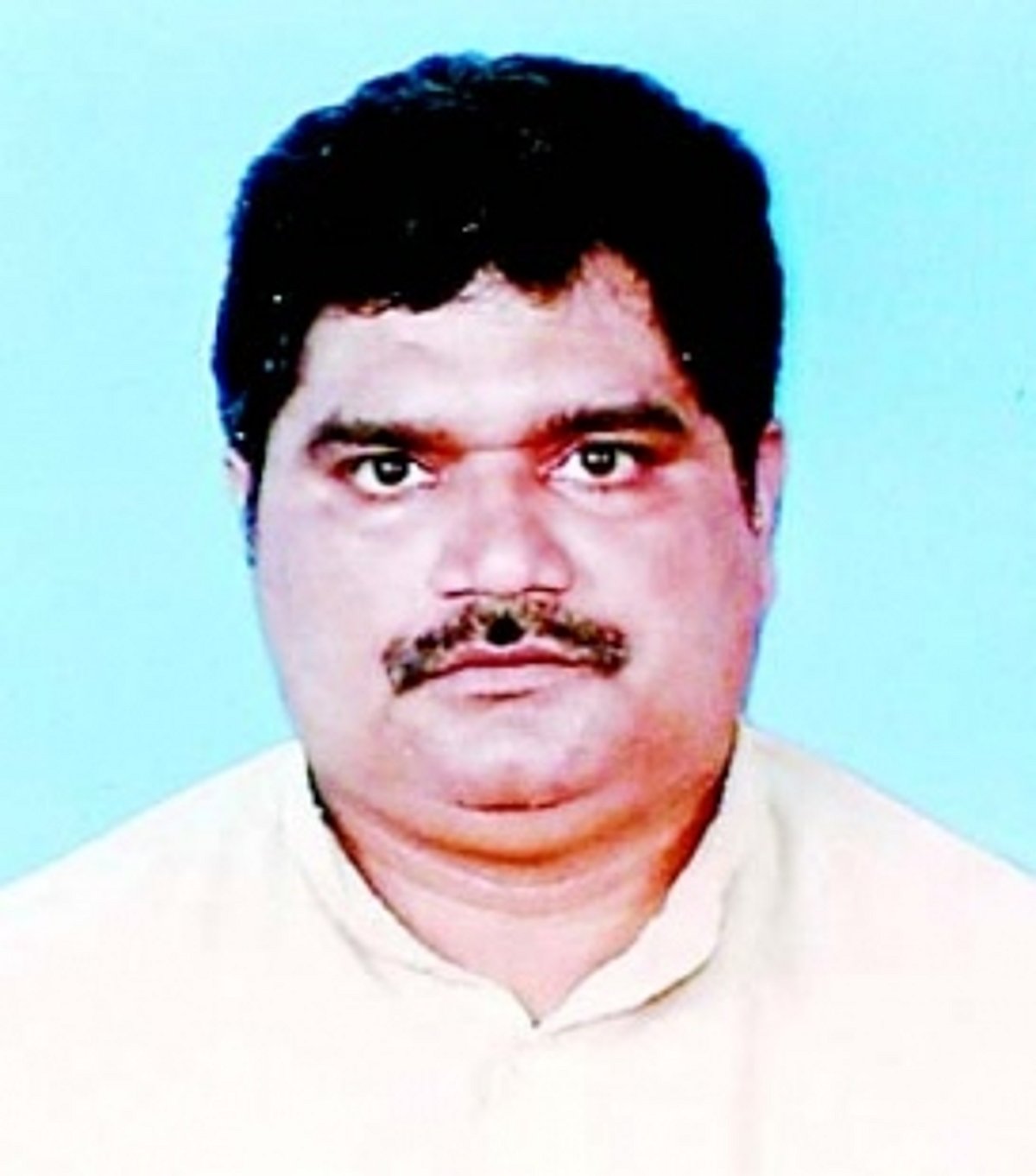 The dark side of the sun, sand and the sea