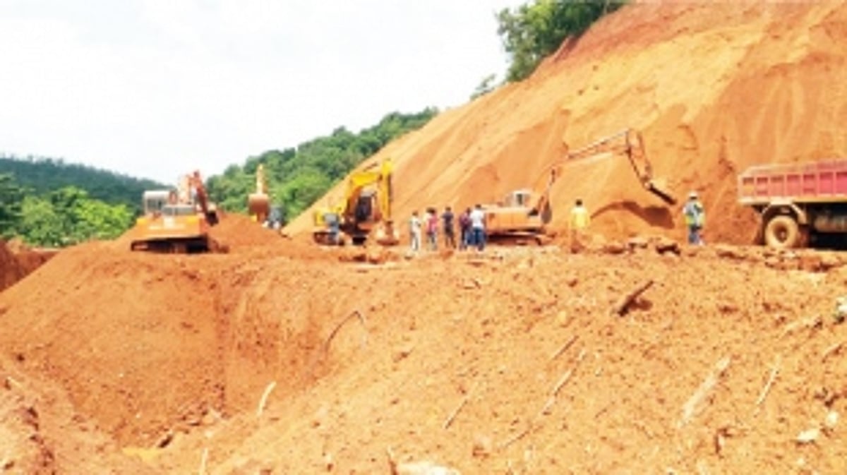 The four lane highway to accident ville