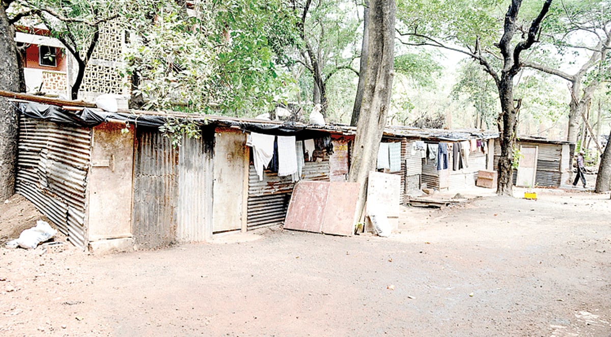 The hutments built accommodate workers engaged in the construction of the girls hostel as well as the new lecture blocks at the GMC