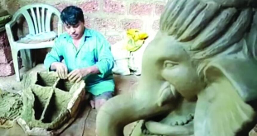 The last potters of Quepem’s Shivroi village fear losing their identity to migrant settlers 1 The last potters of Quepem’s Shivroi village fear losing their identity to migrant settlers