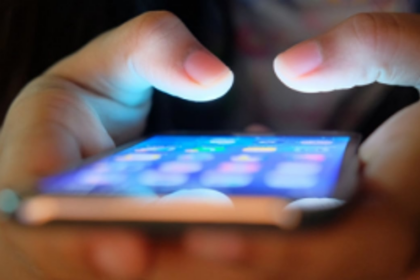 The pandemic of information and social media distraction