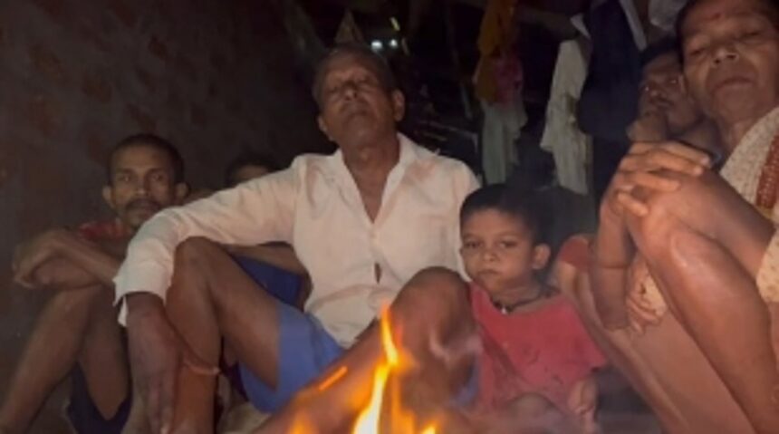 The power dept was honest to admit that Rs 30000 was paid by Raghoba and admitted their delay