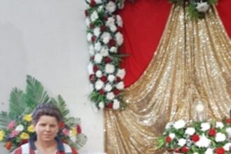 The relic of Blessed Carlo Acutis relic brought to St Anthony Church; Goans devotes head to Mumbai