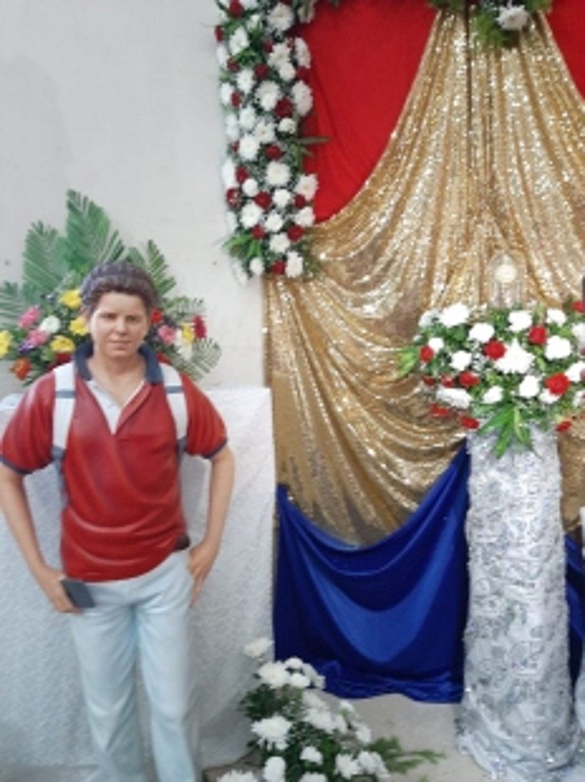 The relic of Blessed Carlo Acutis relic brought to St Anthony Church; Goans devotes head to Mumbai