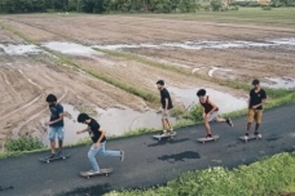 The skateboarders of Goa