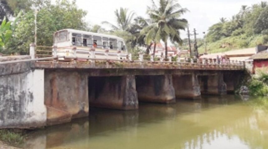The tale of 2 bridges: Moira needs urgent repairs, Mapusa needs widening
