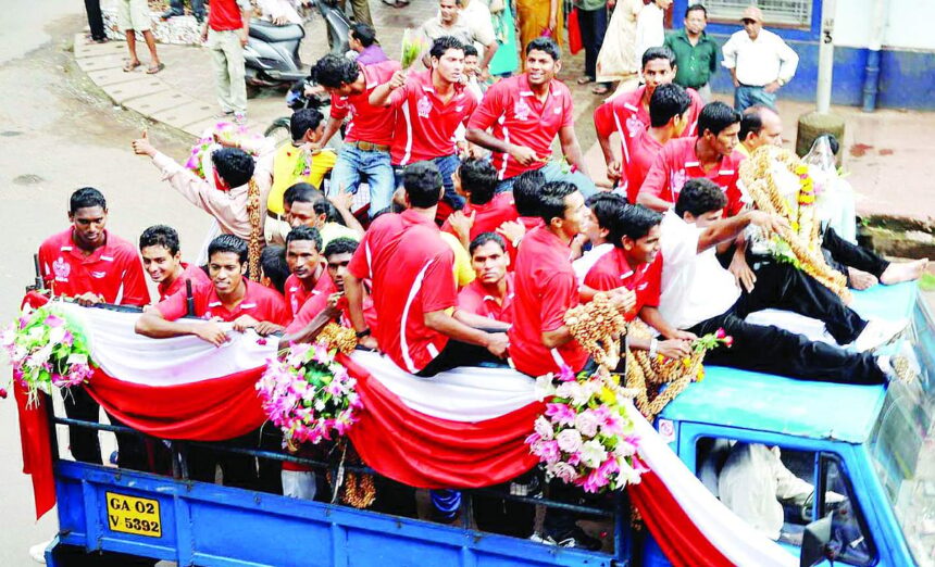The victorious Goan team which won the Santosh Trophy being taken in a motorcade on its arrival in the State. Photo by Dinsa 1 The victorious Goan team which won the Santosh Trophy being taken in a motorcade on its arrival in the State. Photo by Dinsa