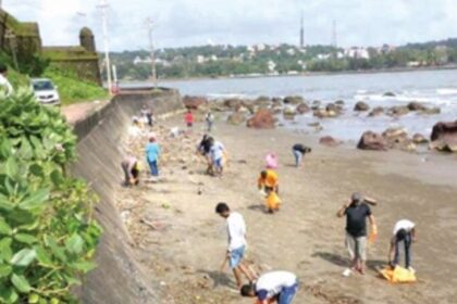 The woes of our volunteer beach cleaners