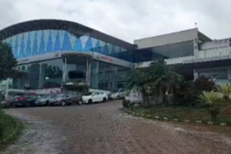 Theft of over Rs 3 lakhs reported at two automobile showrooms in Verna