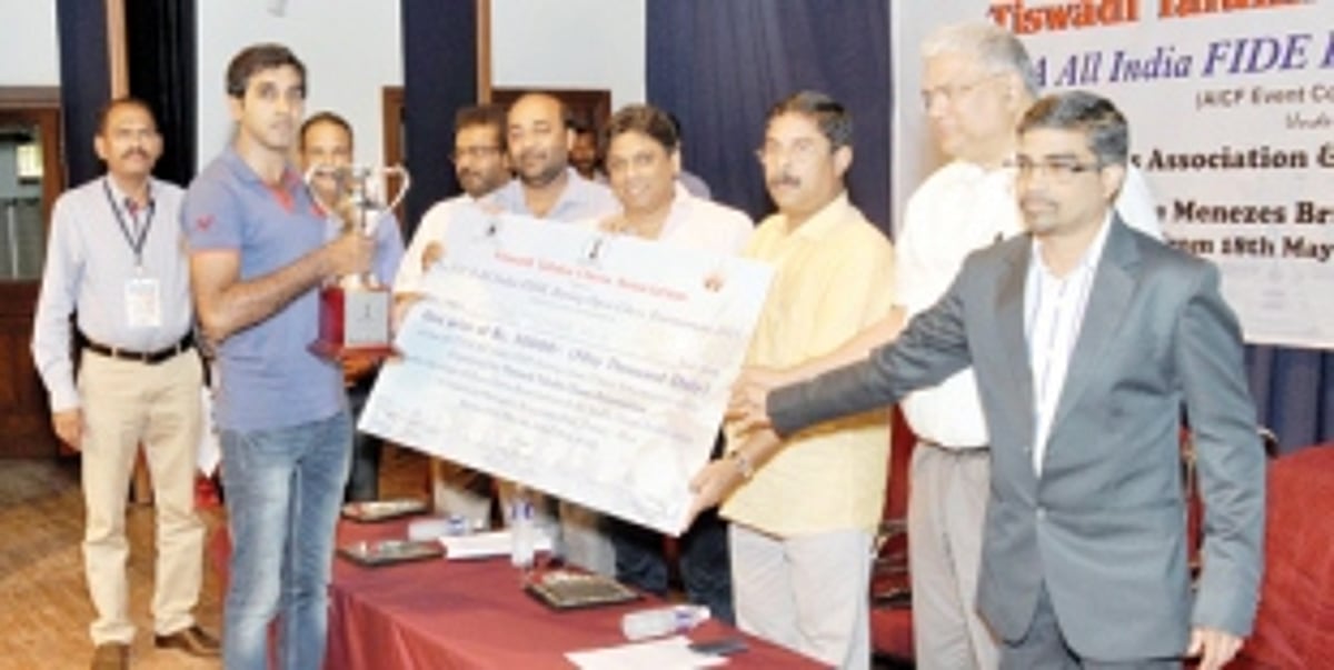 Thejkumar powers to top spot