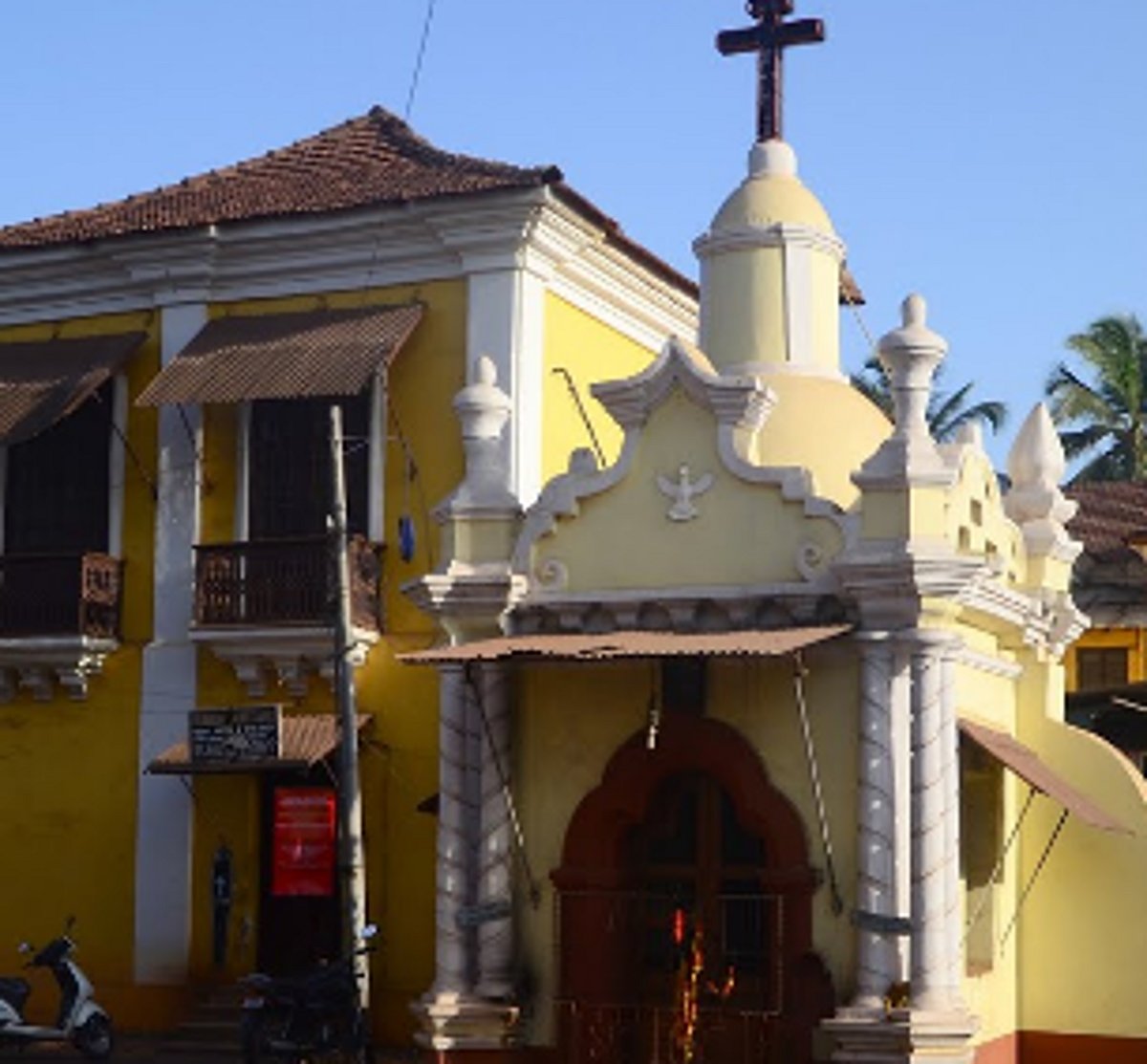 Thieves strike Margao Chapel