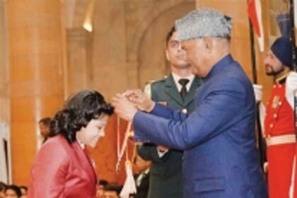 This 13 year old sailor girl is the 'Pearl' of Goa