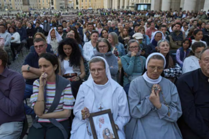 Thousands Flock to Vatican to Mourn Late Pope Ahead of Funeral and Papal Conclave