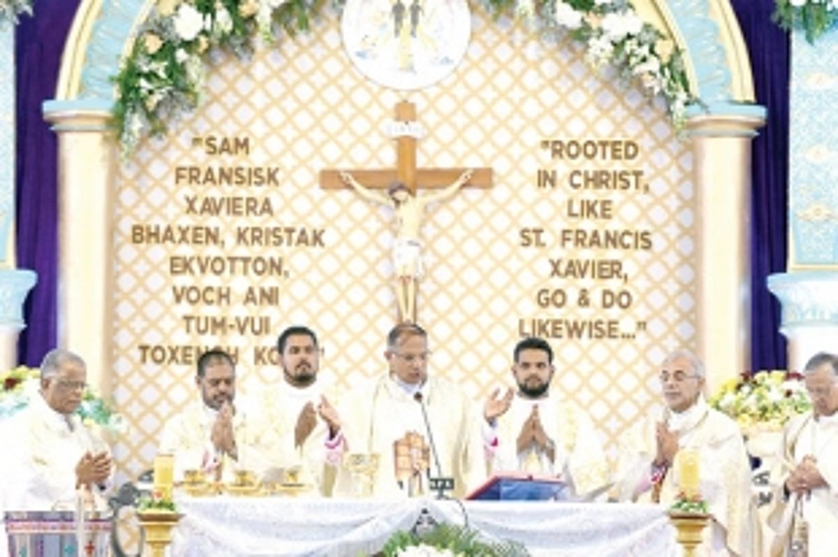 Thousands attend Goencho Saib feast