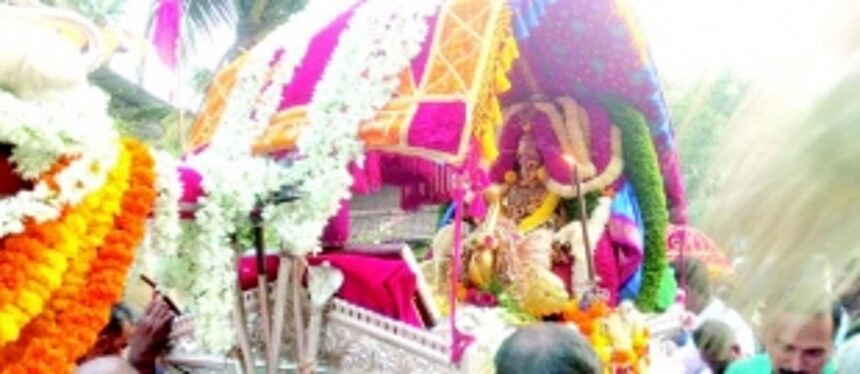 Thousands of devotees participate in Dussehra palkhi processions