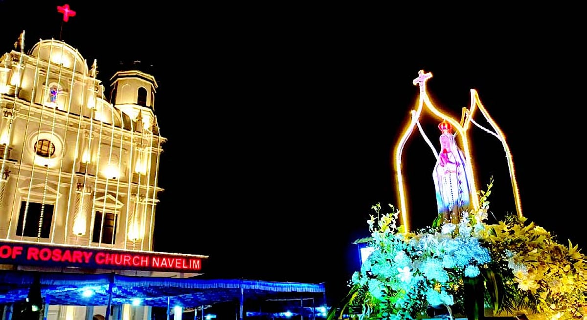 Thousands of devotees participate in traditional procession at Navelim