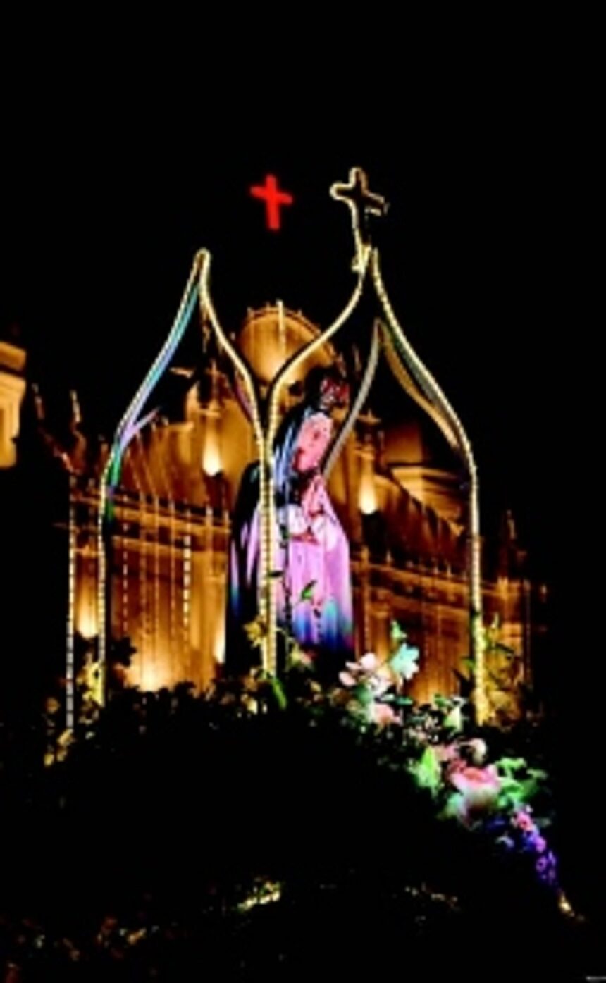 Thousands participate in 100-yr-old procession honouring Mother Mary 1 Thousands participate in 100-yr-old procession honouring Mother Mary