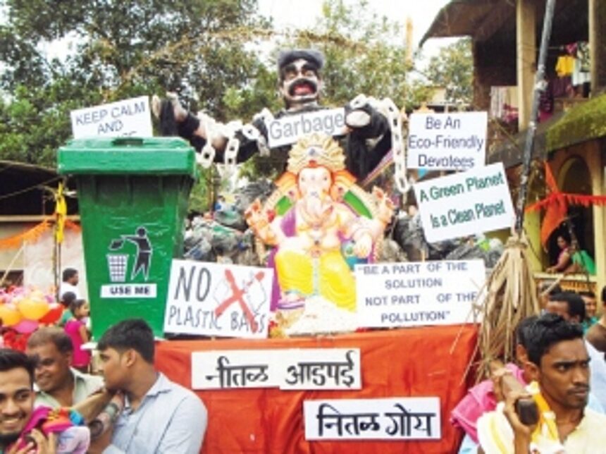 Thousands throng Adpoi for Ganesh idol immersion procession 1 Thousands throng Adpoi for Ganesh idol immersion procession