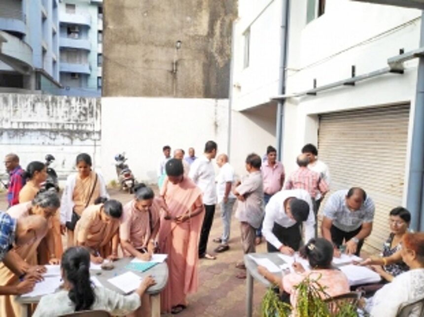 Thousands throng Margao, sign petition opposing luxury eco-resort at Old Goa