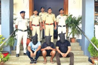 Three held for robbing Karnataka tourists