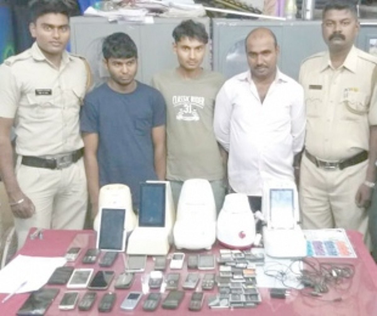 Three held in Margao; 26 mobiles recovered