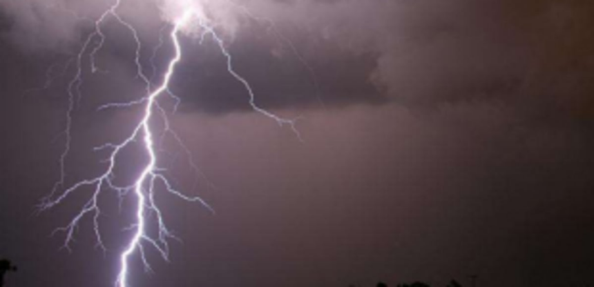 Thunderstorms, lightning likely to continue till Sunday, says IMD 1 Thunderstorms, lightning likely to continue till Sunday, says IMD