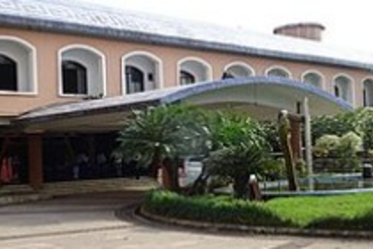 Tiatrists Demand Compensation After Ceiling Collapse Shuts Pai Tiatrist Auditorium