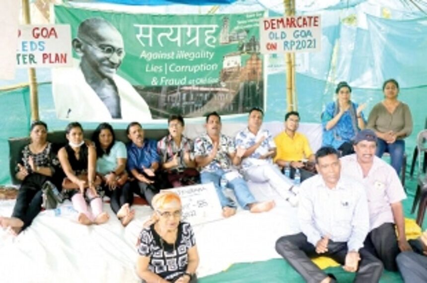 Tiatrists on the Old Goa stage to sing and fight for Goa