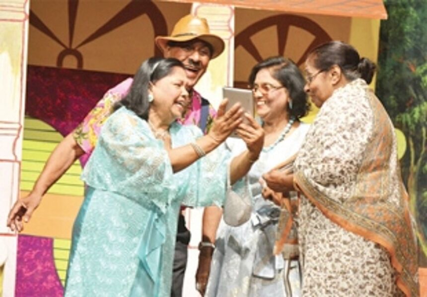 Tiatrists ready to take on “COVID idiots” once the stage is available