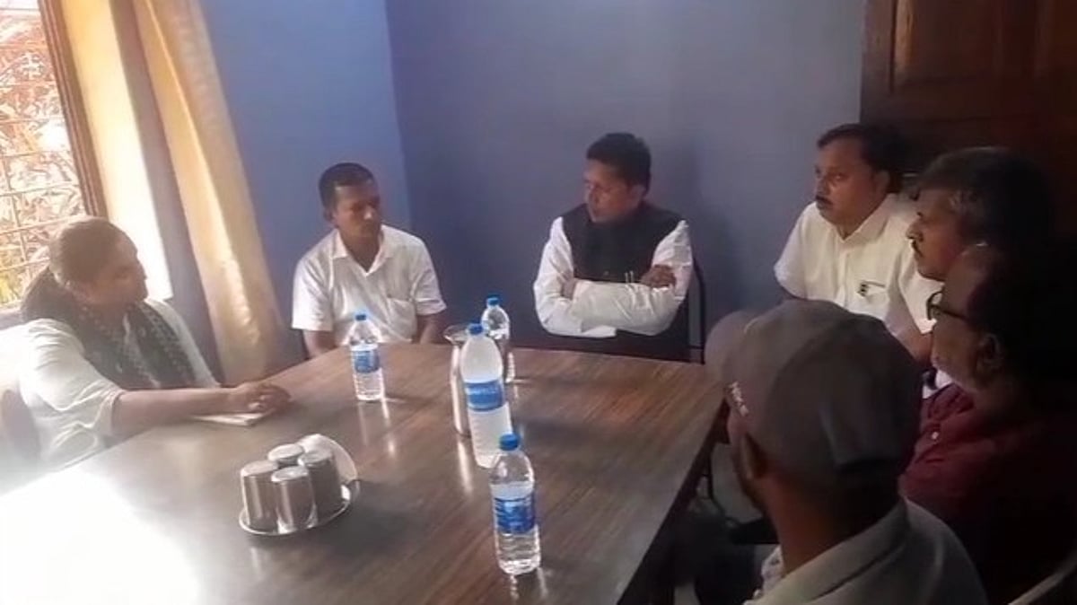 Tilari Village Residents Protest Against Dam and Core Mine, Demand Written Closure Commitment