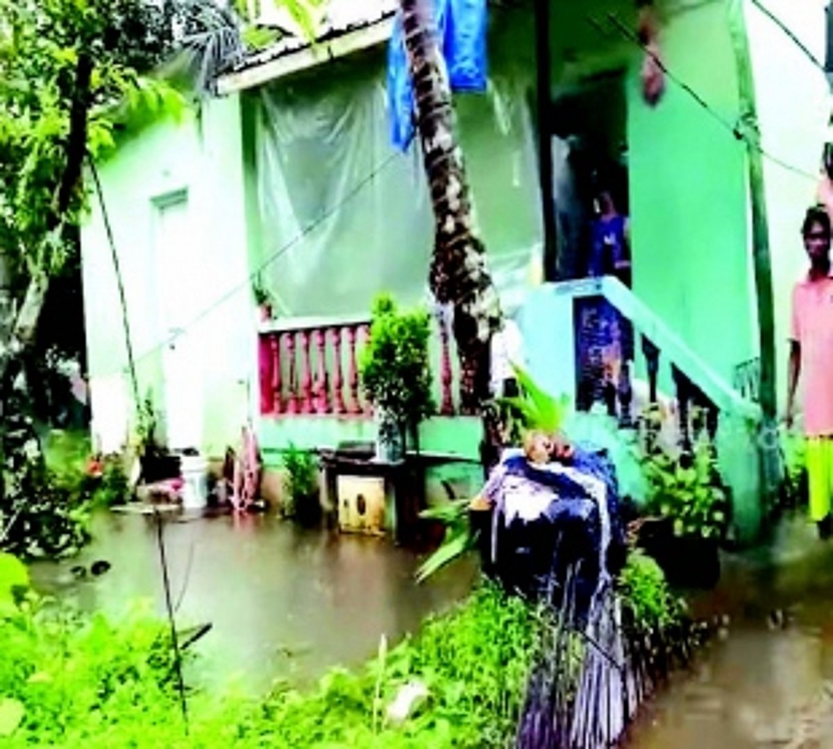 Tillari water floods low lying areas in Sodiem-Siolim