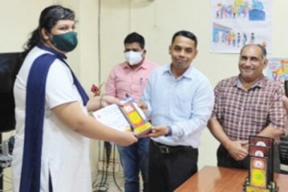 Tiswadi mamlatdar observes SVEEP, National Voters Day