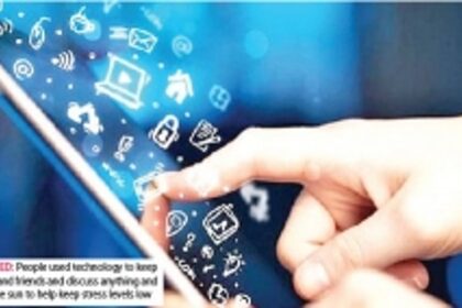 Touch hearts & lives : Simple V day message from Goa