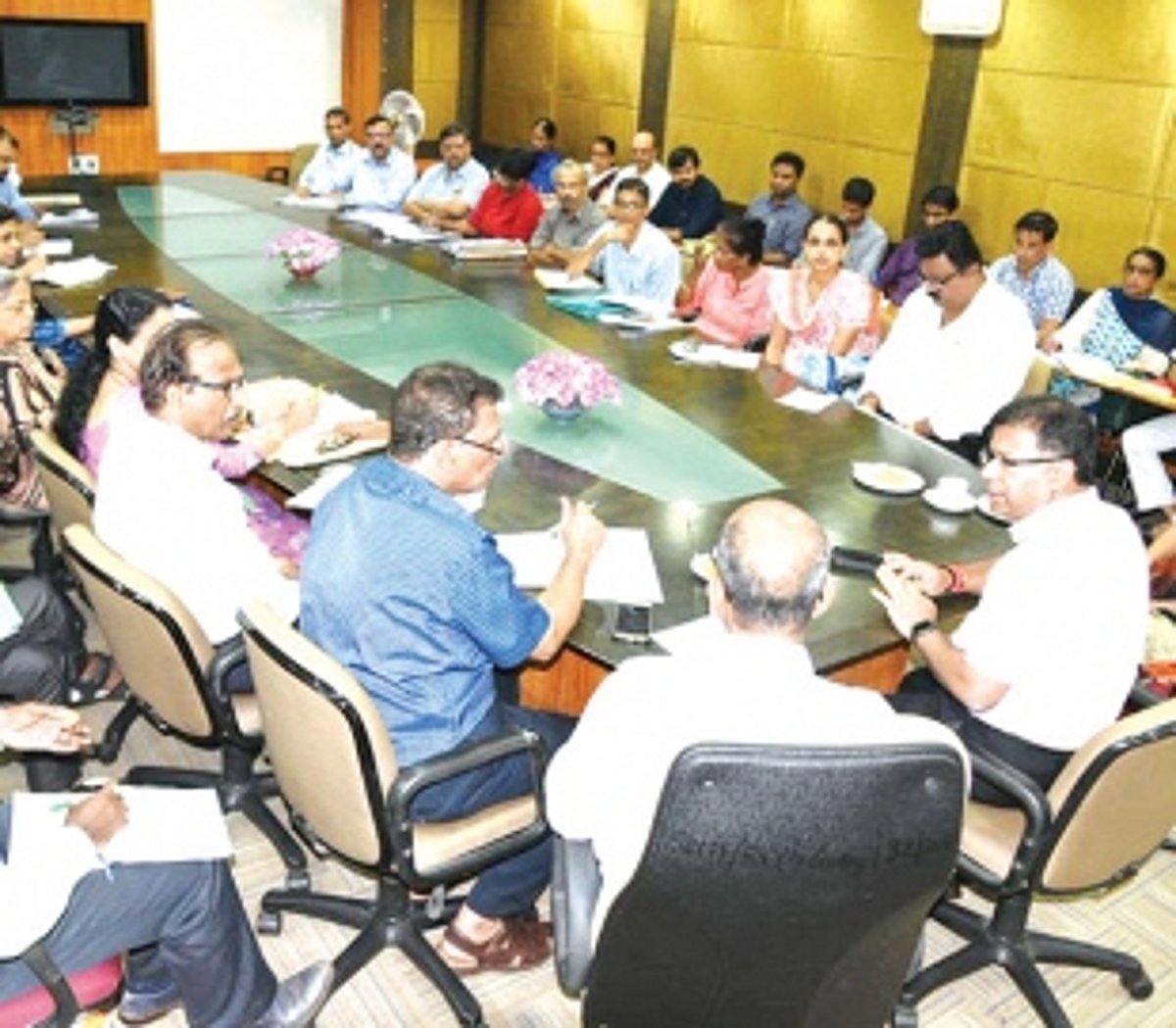 Tough action on those leaving raw sewerage outside: Minister