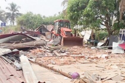 Tourism Dept razes popular bar & restaurant near Colva beach for encroaching govt land