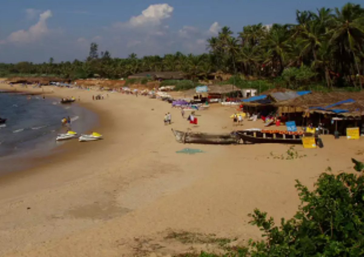 Tourism minister and police spar over touts menace in Calangute