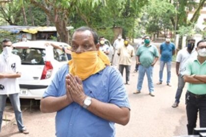 Tourist taxi operators seek moratorium  on taxes for ‘at least’ one year