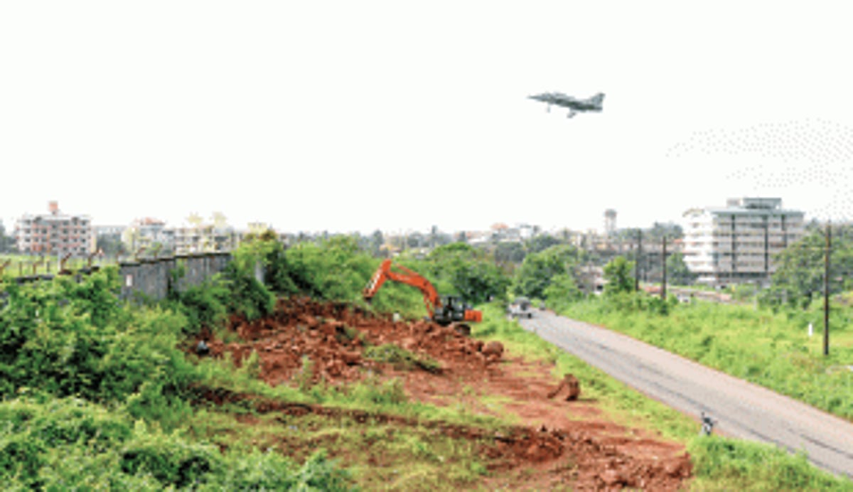 Towering inferno in the flight path