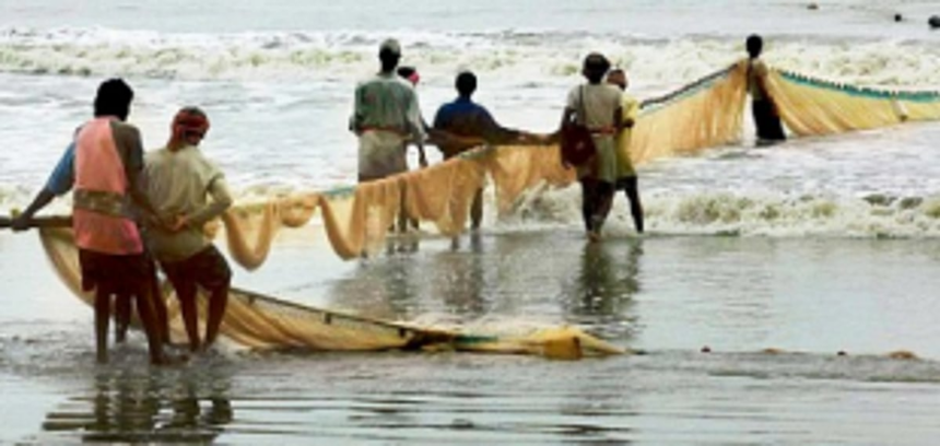 Traditional fishermen demand compensation for losses