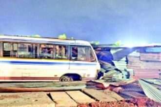 Traffic Cell officials visit companies in  IDCs, mandates breath analyser tests  for bus and truck drivers