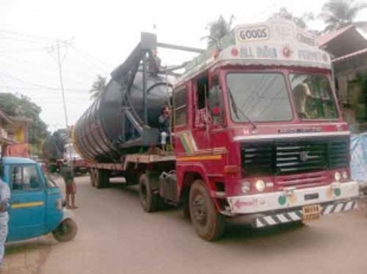 Traffic blocked  at Karmalghat after mishap