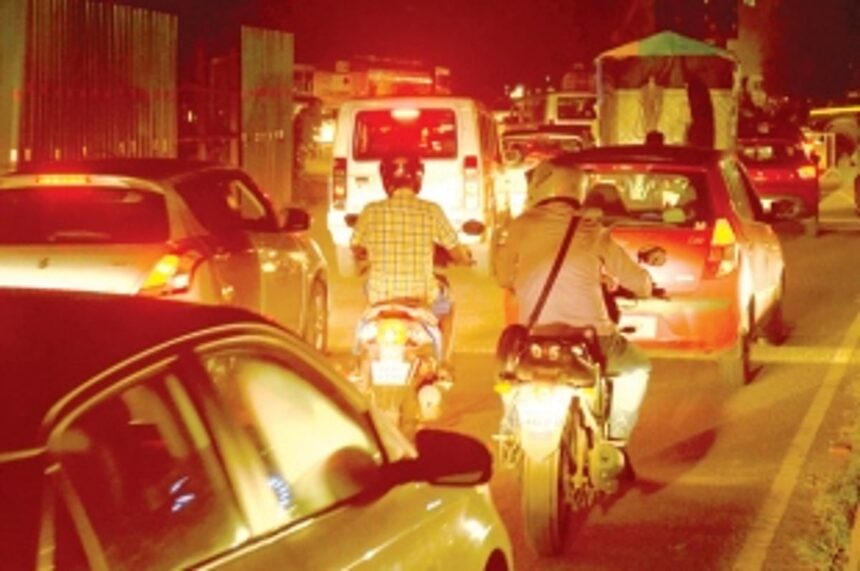 Traffic chaos at Patto Plaza as bridge works closes an exit 1 Traffic chaos at Patto Plaza as bridge works closes an exit