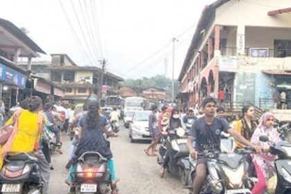 Traffic congestion continues to haunt motorists, pedestrians in Valpoi town