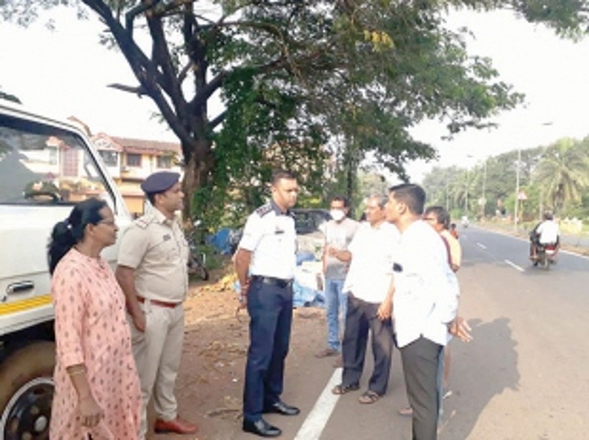 Traffic cops crack whip against illegally  parked trucks along highway at Raia