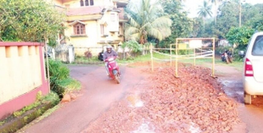 Traffic diversion from Curti to internal roads in Ponda leads to chaos, confusion among commuters