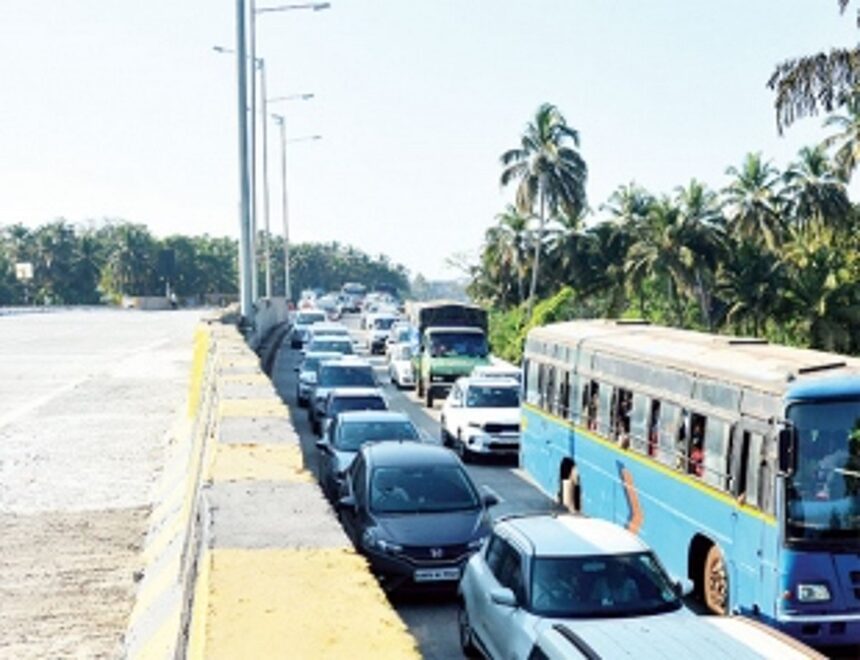 Traffic jams nothing new, claim commuters as they narrate their ordeal