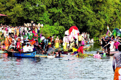 Tragedy averted as Sangod float boat capsizes at Cumbharjua